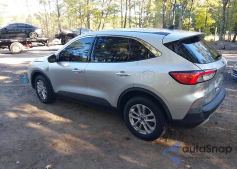 2020 Ford Escape Se from USA, damaged, VIN 1FMCU9G69LUB21652